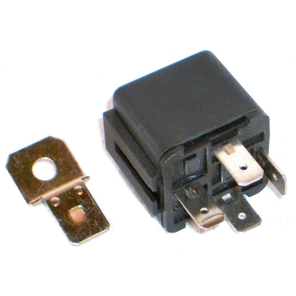 Black Standard Relay 40 Amp 4 Pin - Car Builder Solutions